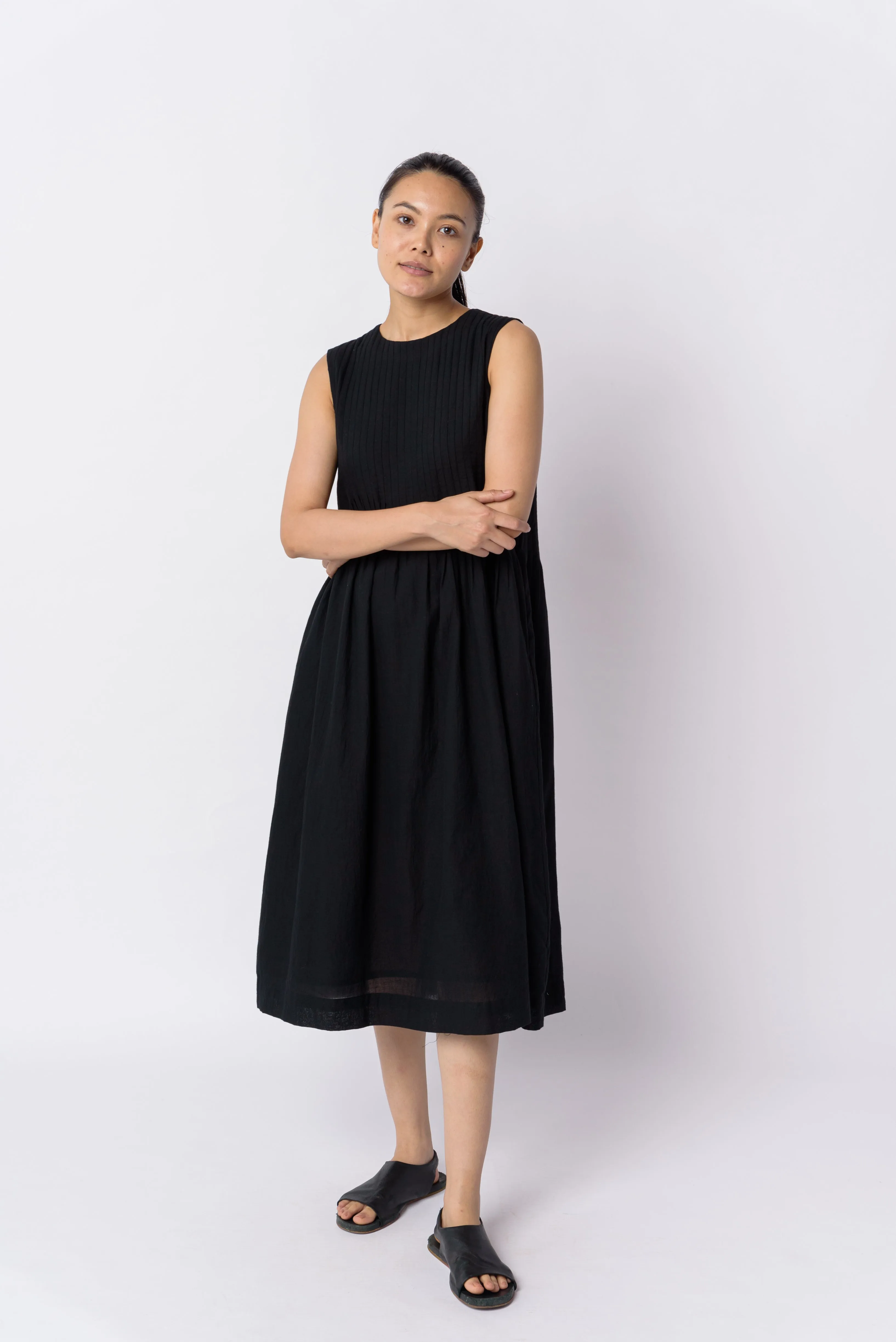 Black cotton minimal dress