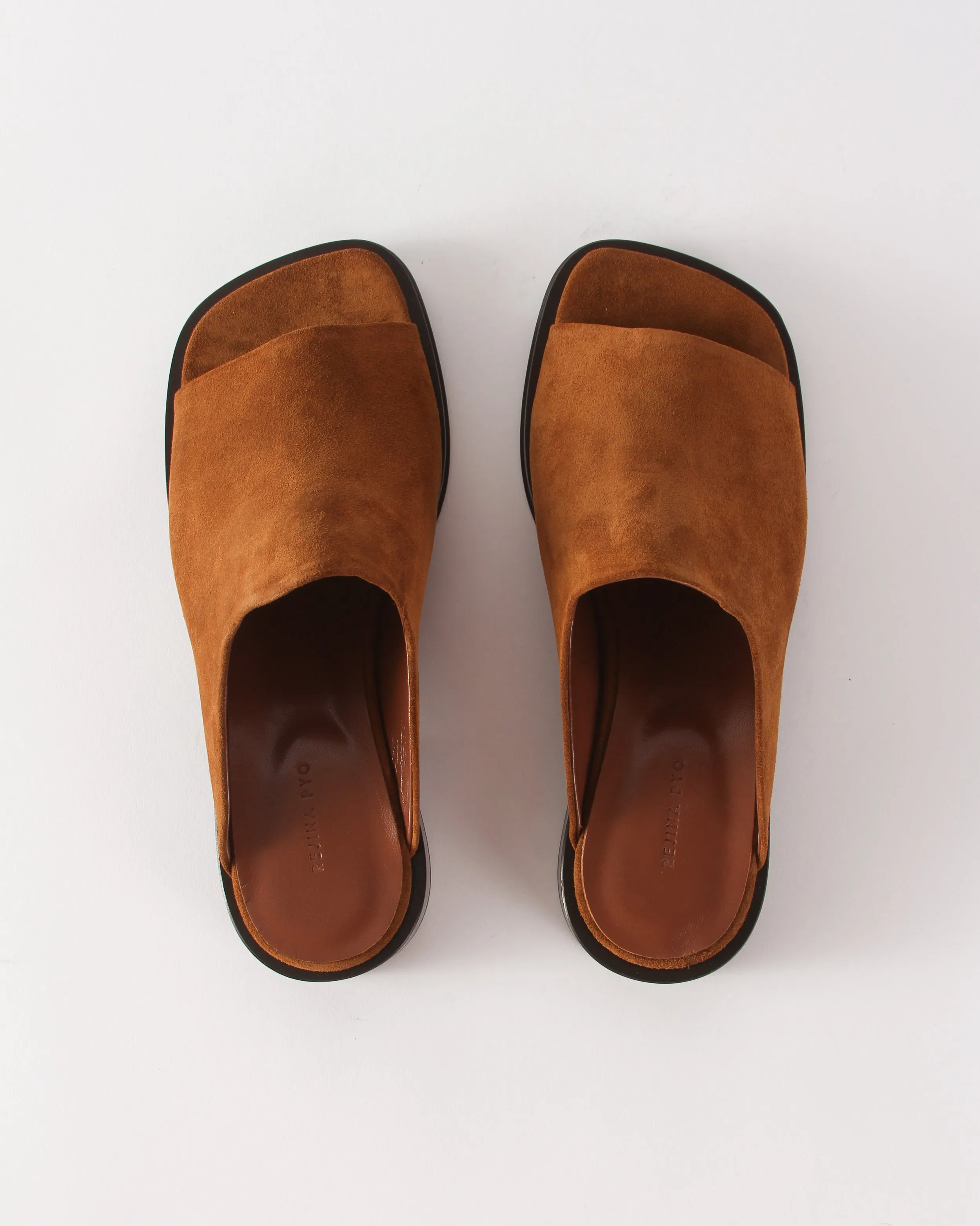 Flat Mule Suede Tan