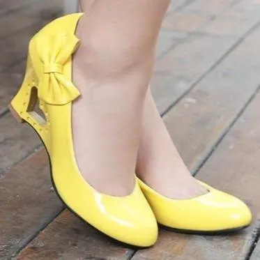 Women closed toe bowknot heart hollow solid color cute heels